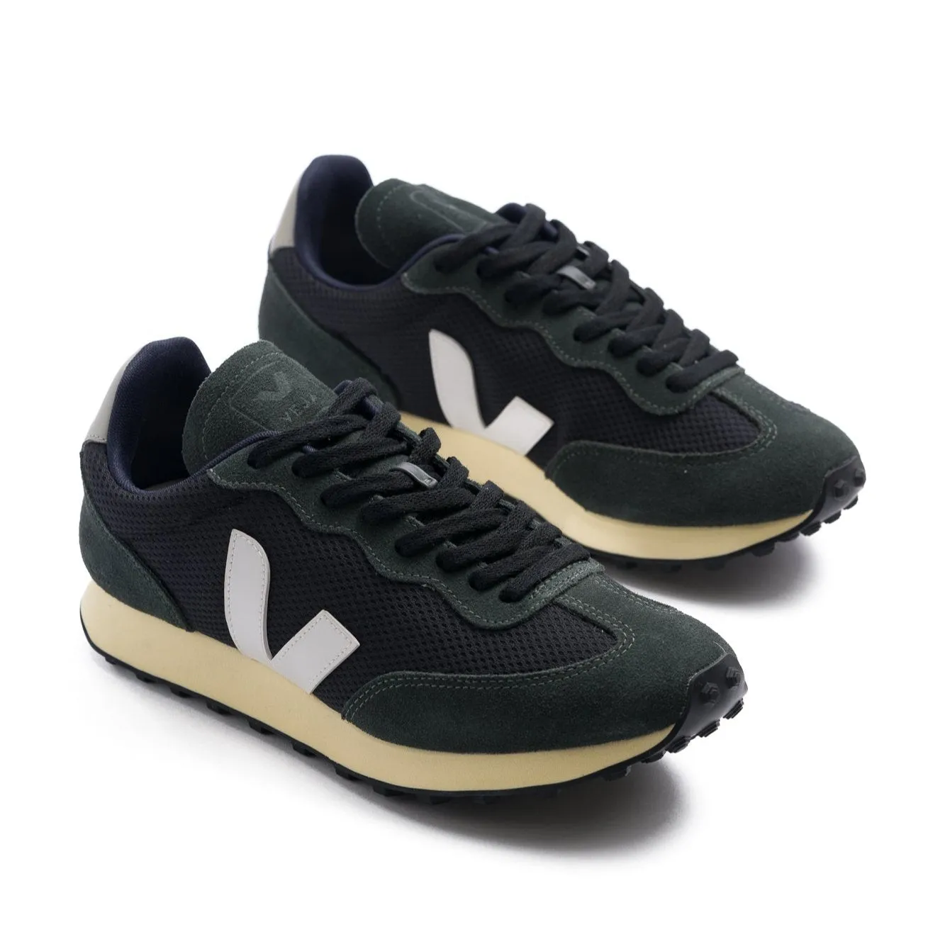 Veja Rio Branco Alveomesh Shoe - Black/White/Oxford Grey