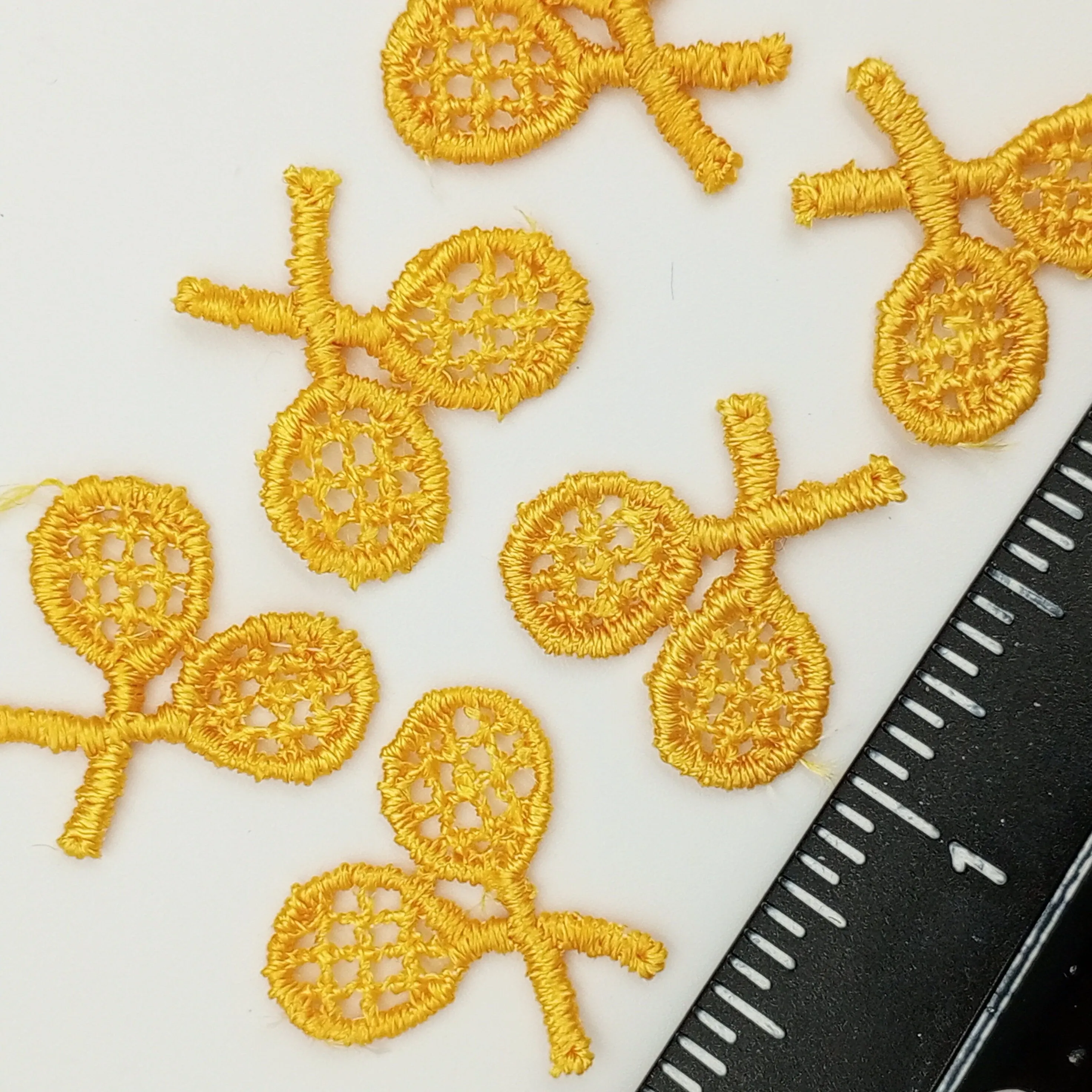 VINTAGE Tennis appliques embroidery Yellow Patches #920