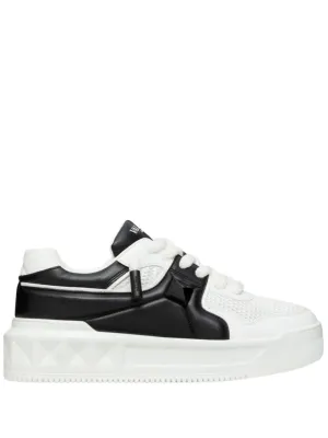 White/Black Breathable Mesh Sneakers